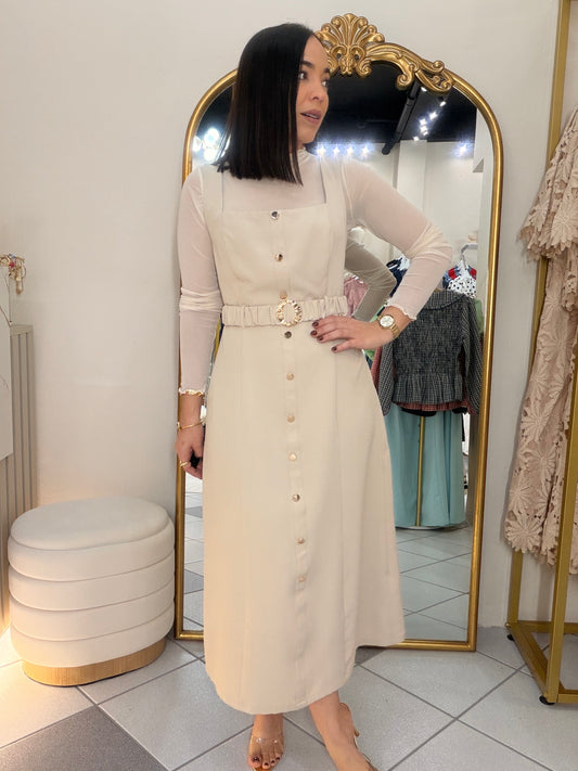 TRAJE CREMA