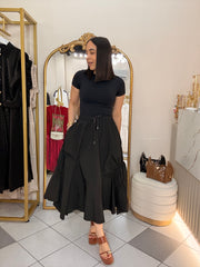 BLACK MIDI SKIRT