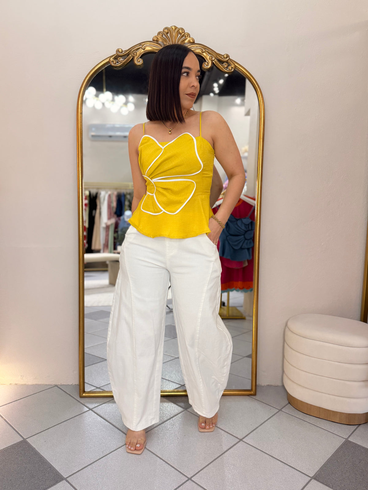 NEISHA " WHITE BARREl PANTS