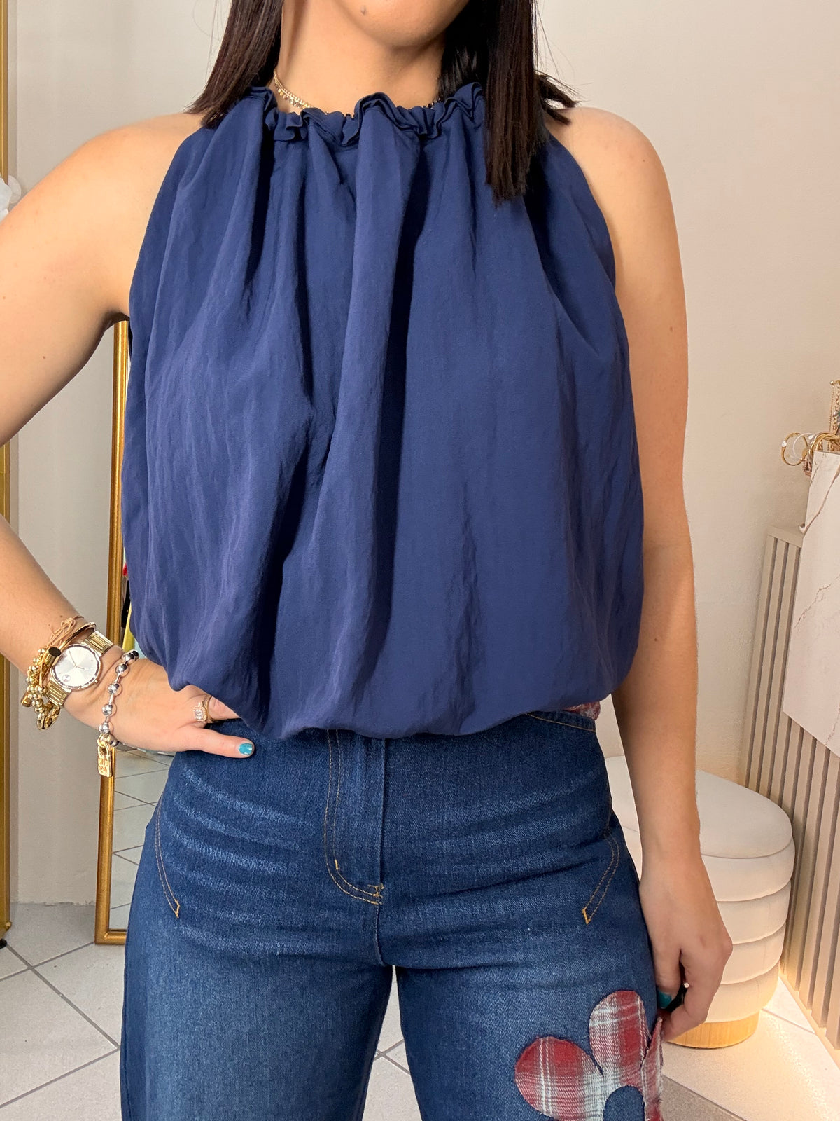 NAISA” NAVY TOP