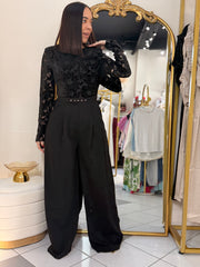 PAOLA¨BLACK JUMPSUIT DETALLES