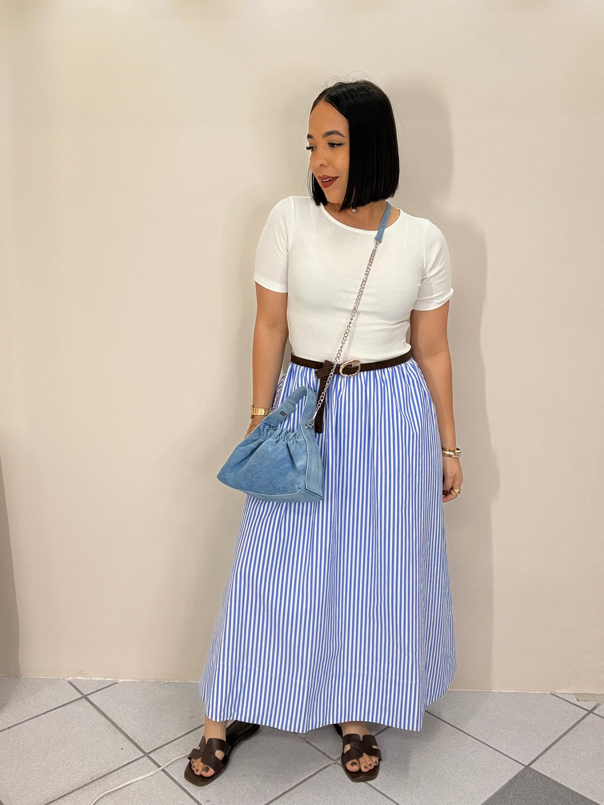 ANI FLOWY WHITE/ BLUE MIDI DRESS