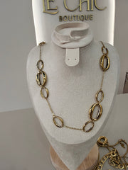 GOLD NECKLACE