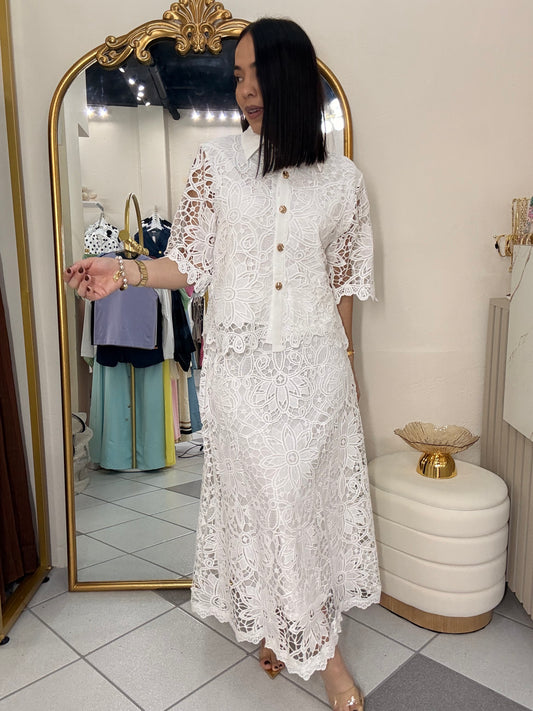 SET FALDA BLANCO ELEGANTE