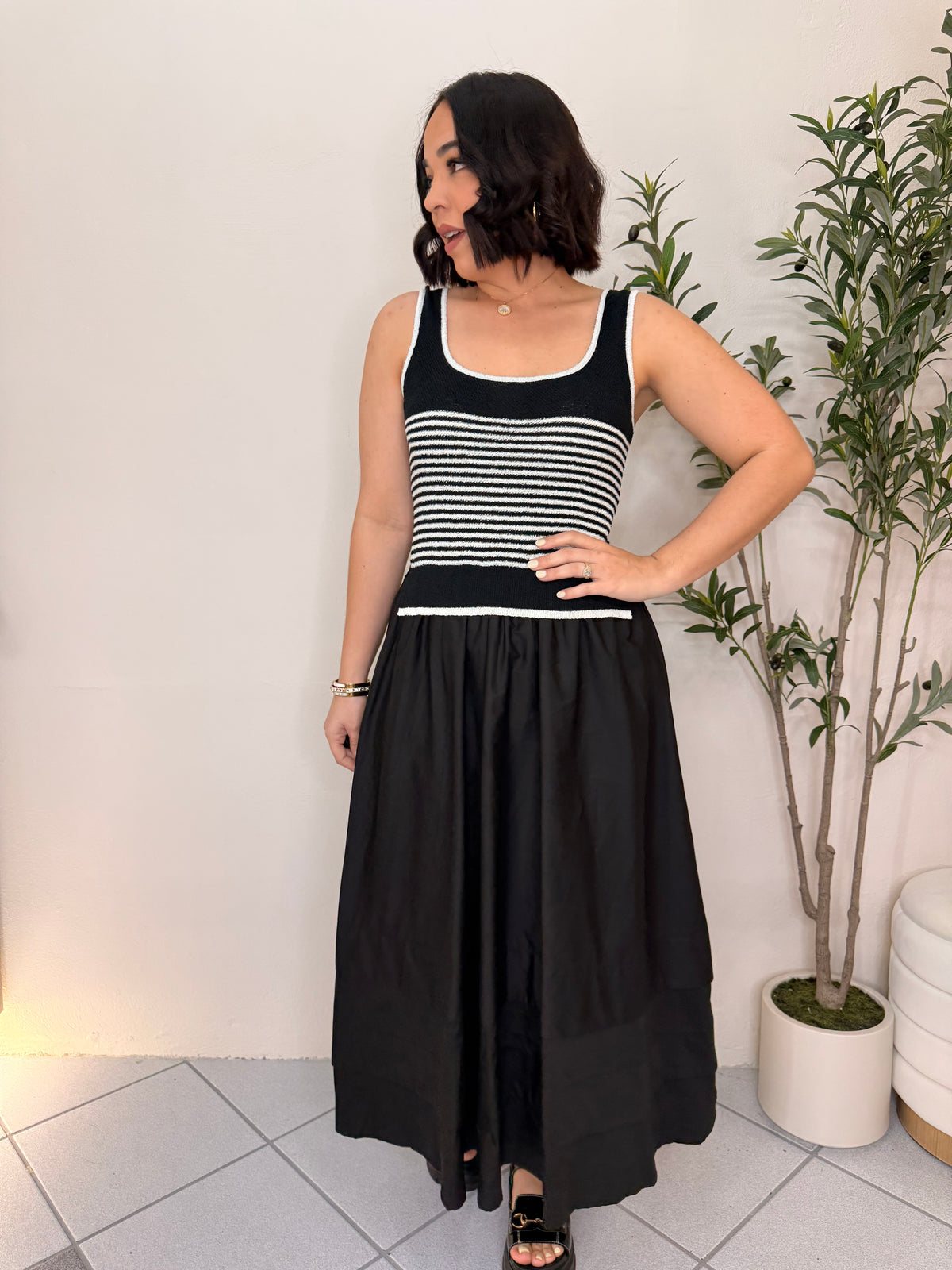 NELI MIDI DRESS BLACK