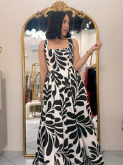 MELISSA “ WHITE / BLACK DRESS