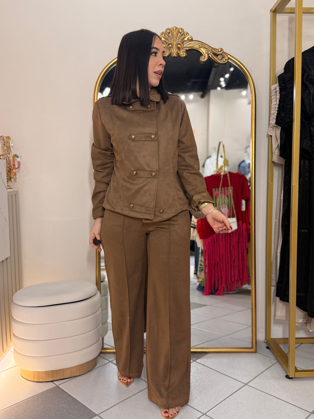 BROWN SET DOS PIEZAS EN SUEDE