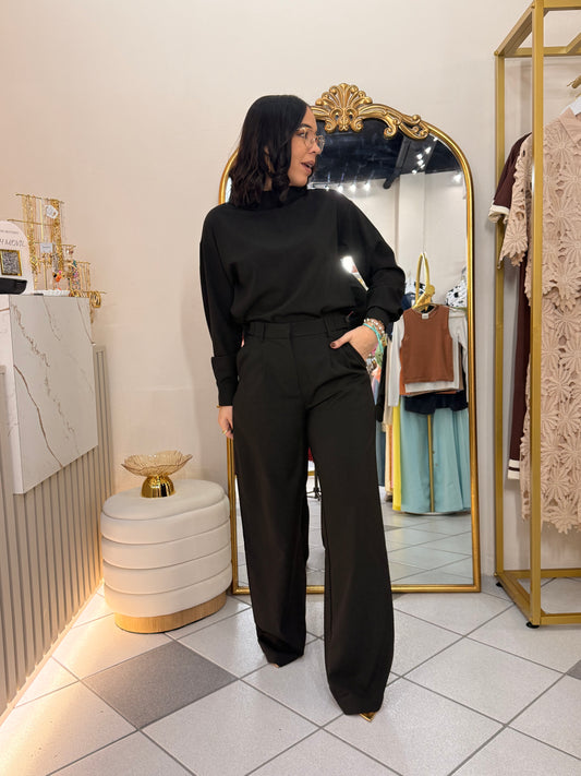 THAINARA" SET NEGRO ELEGANTE