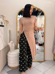 BLUSA CREMA ASIMÉTRICA