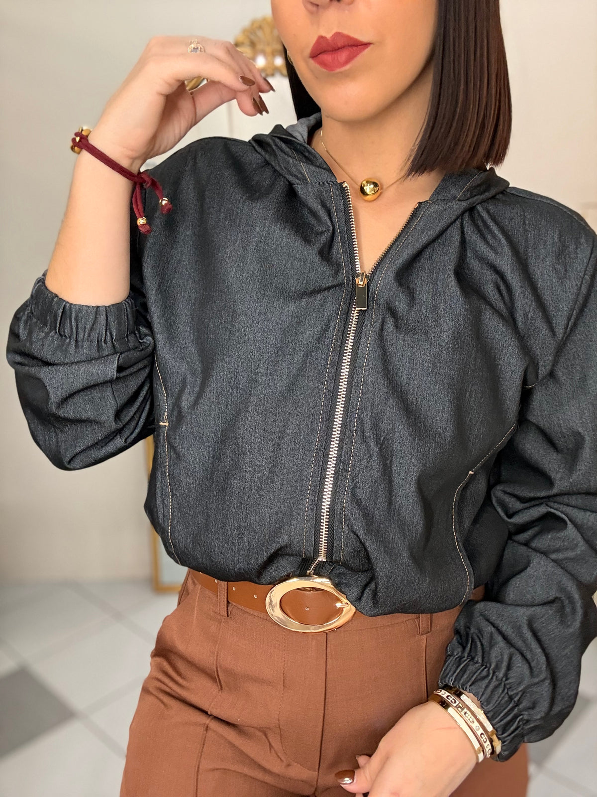 BLACK JACKET