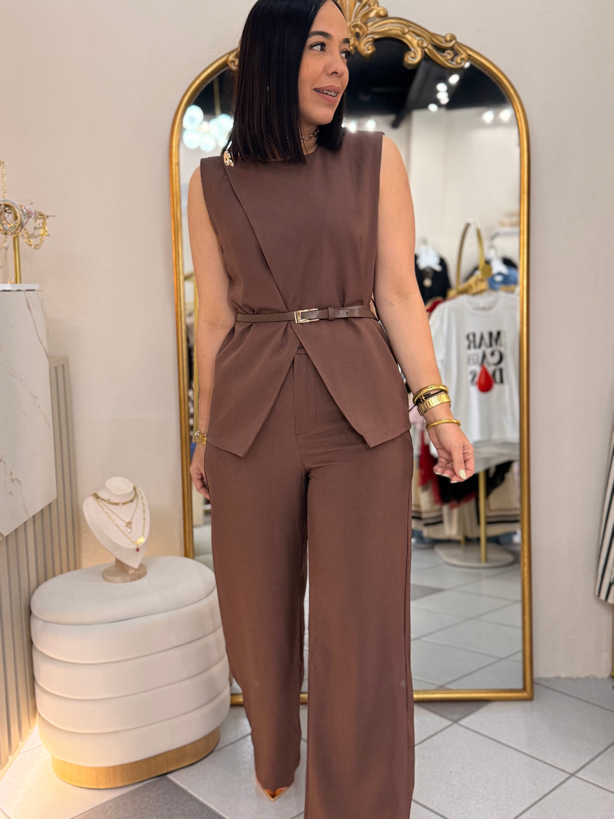 NATASHA” BROWN SET