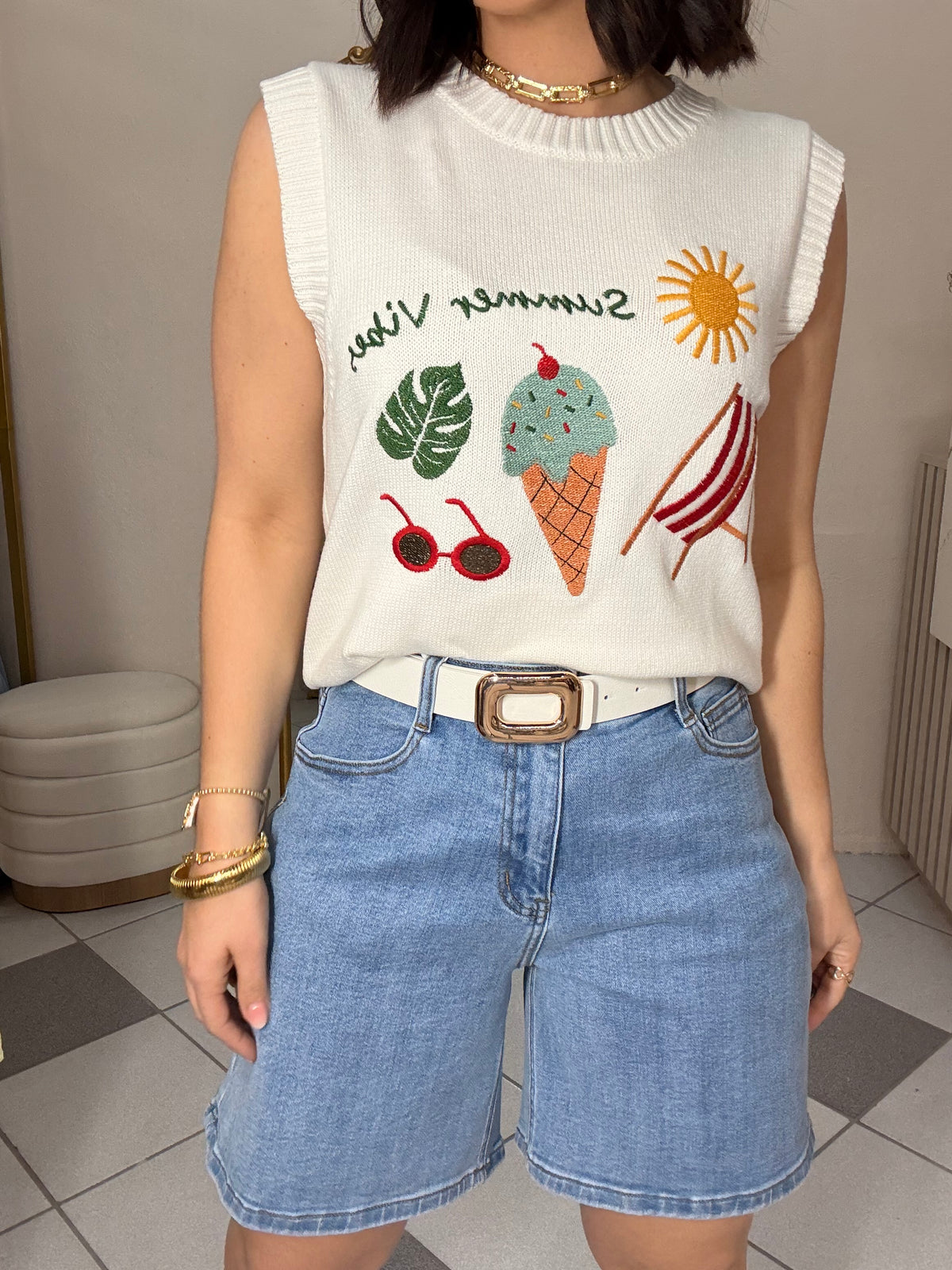 WHITE  TOP SUMMER VIBE