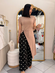 BLUSA CREMA ASIMÉTRICA