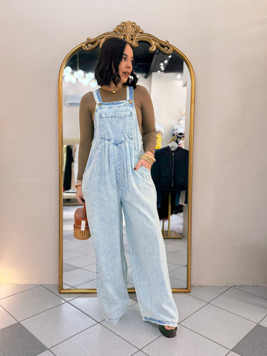 LARA” LIGHT JUMPSUITS