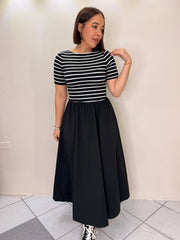ANI FLOWY BLACK MIDI DRESS