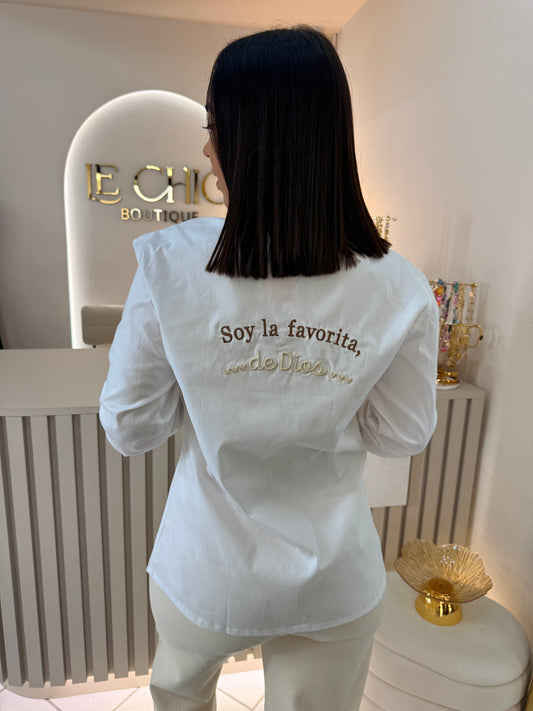 SOY LA FAVORITA DE DIOS " BLUSA MANGAS BLANCA