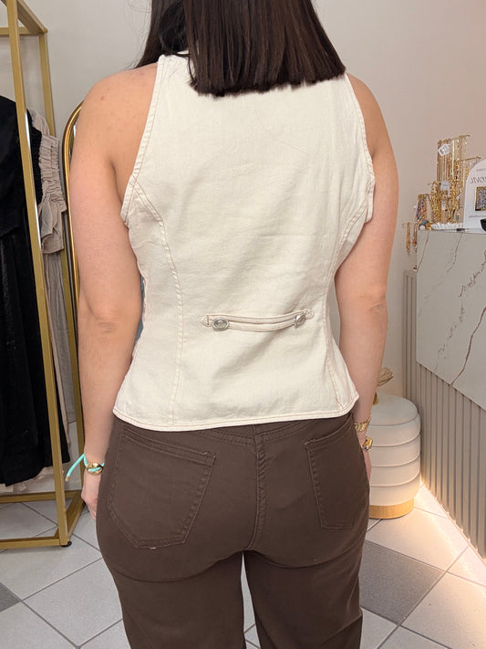 KAILA" BEIGE NAPOLEO TOP