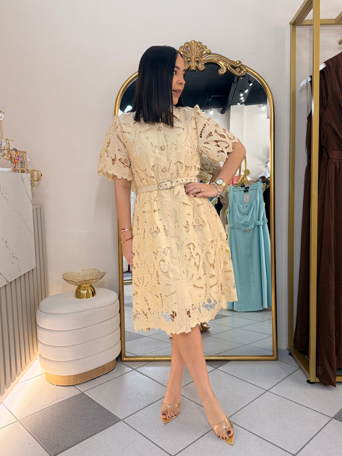VESTIDO ELEGANTE CREMA