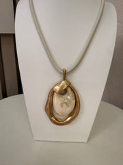 COLLAR ÁMBAR