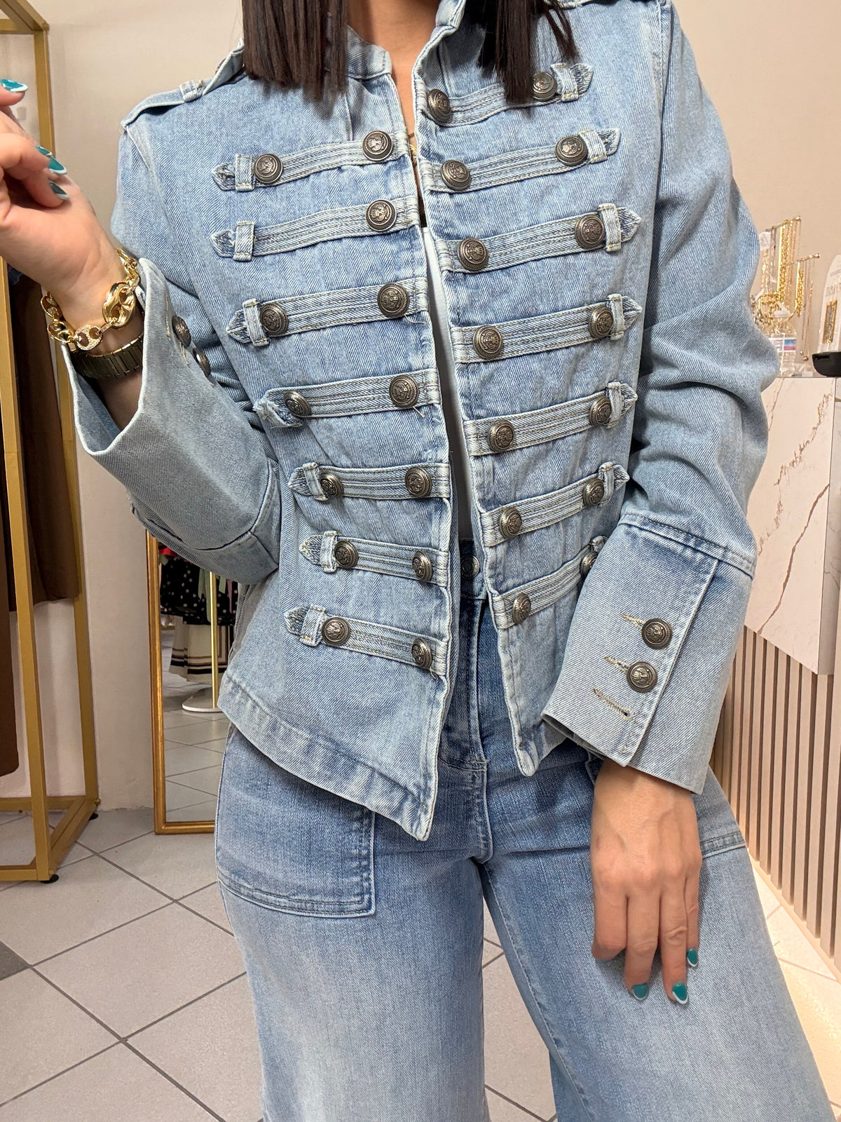 NAPOLEÓN LIGHT DENIM JACKET