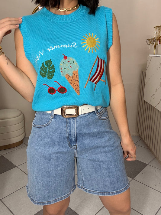 BLUE TOP SUMMER VIBE
