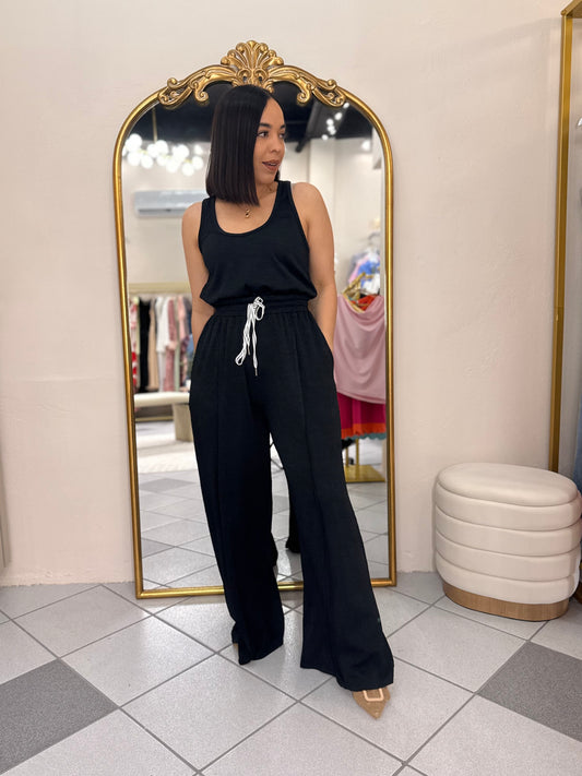 BLACK JUMPSUIT