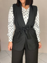 BLACK VEST