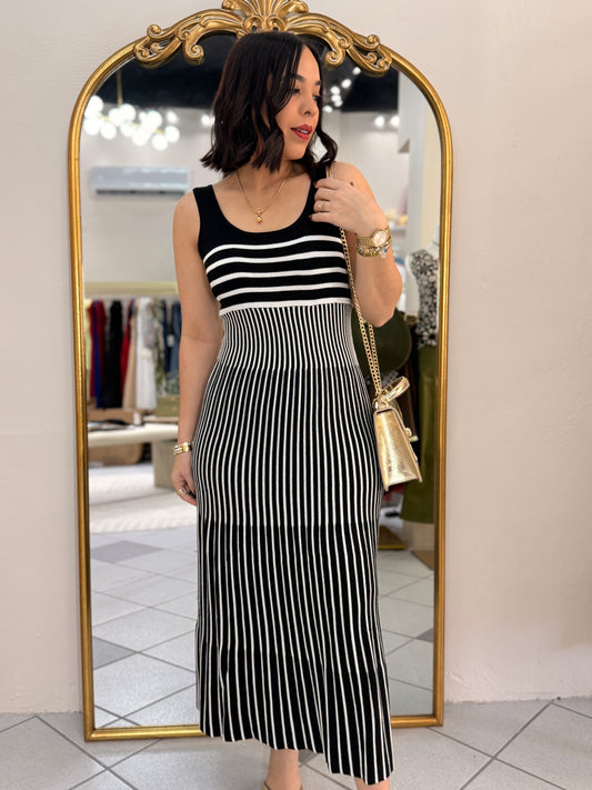 DRESS NEGRO Y BLANCO