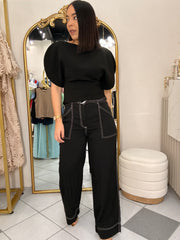 ERIKA” PANTALÓN NEGRO / DETALLE EN BLANCO