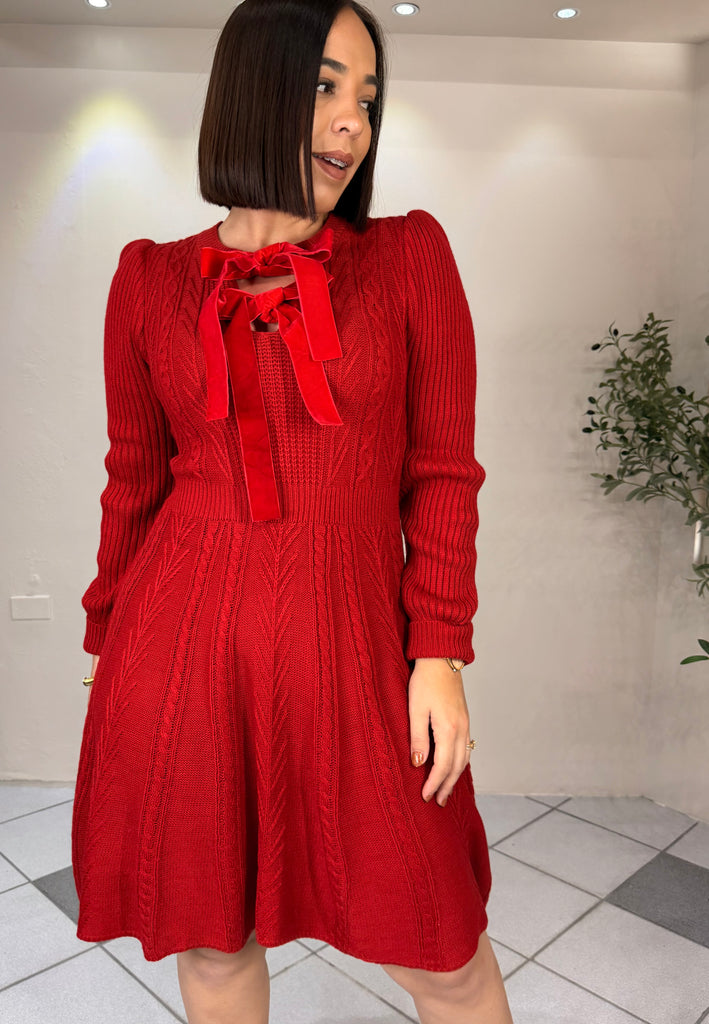 SWEATER RED DRESS