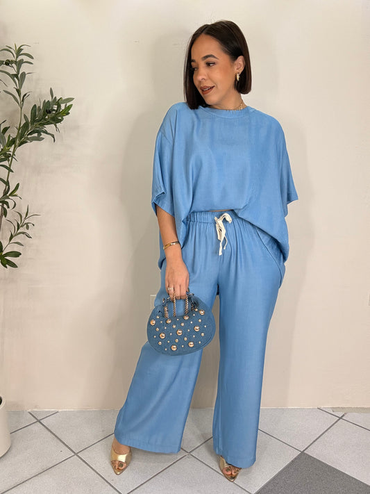 ISABELA" LIGHT BLUE  SET DOS PIEZAS